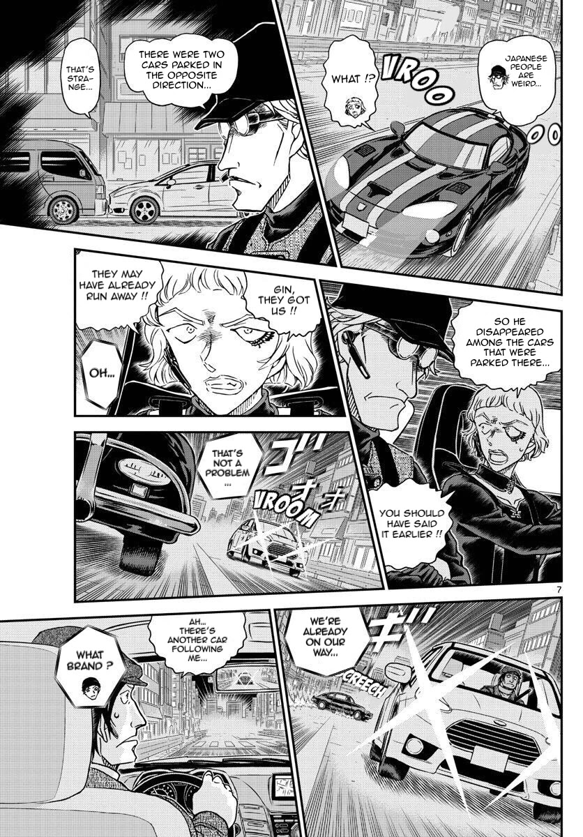 Detective Conan Chapter 1063 page 7 - Chapter 1063: A Chase in the Dark Night