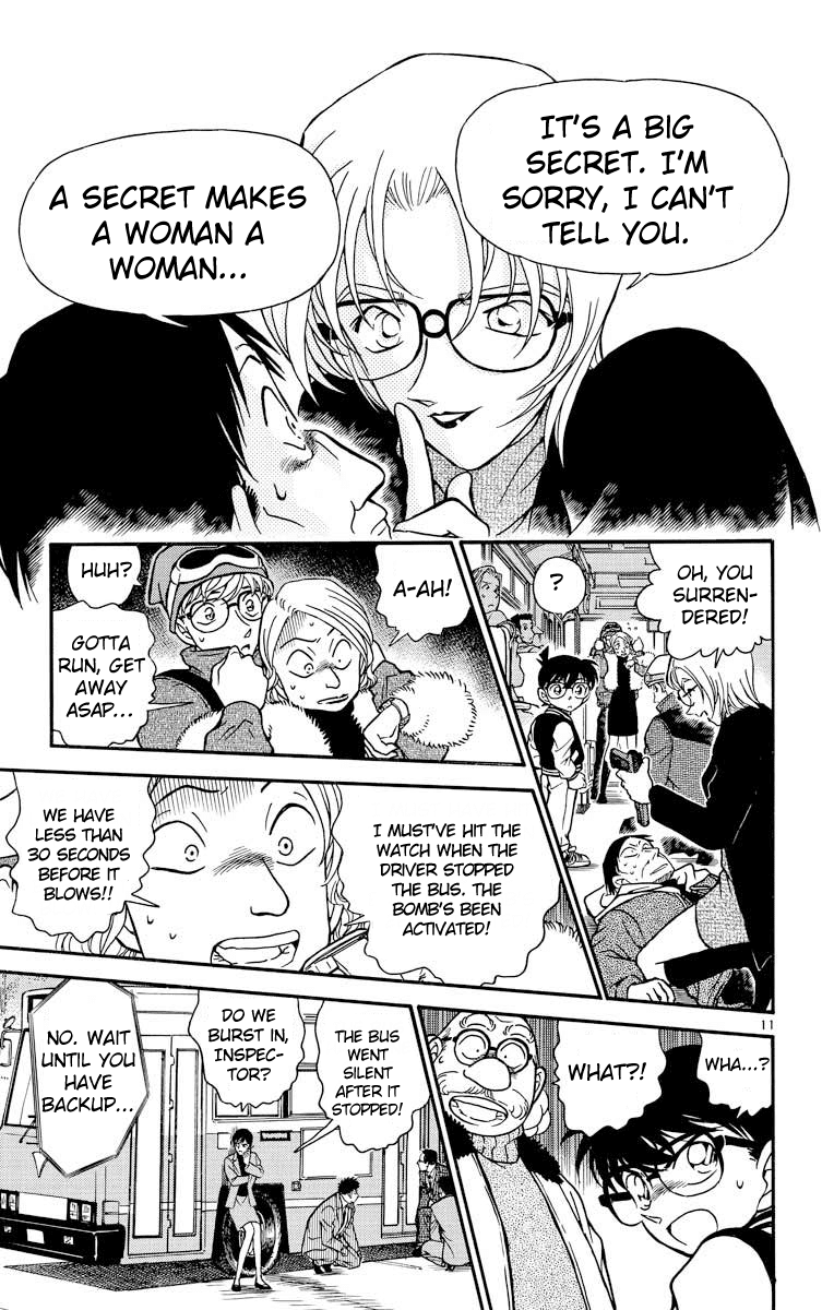 Detective Conan Chapter 289 page 12 - Chapter 289: Hiding in Broad Daylight