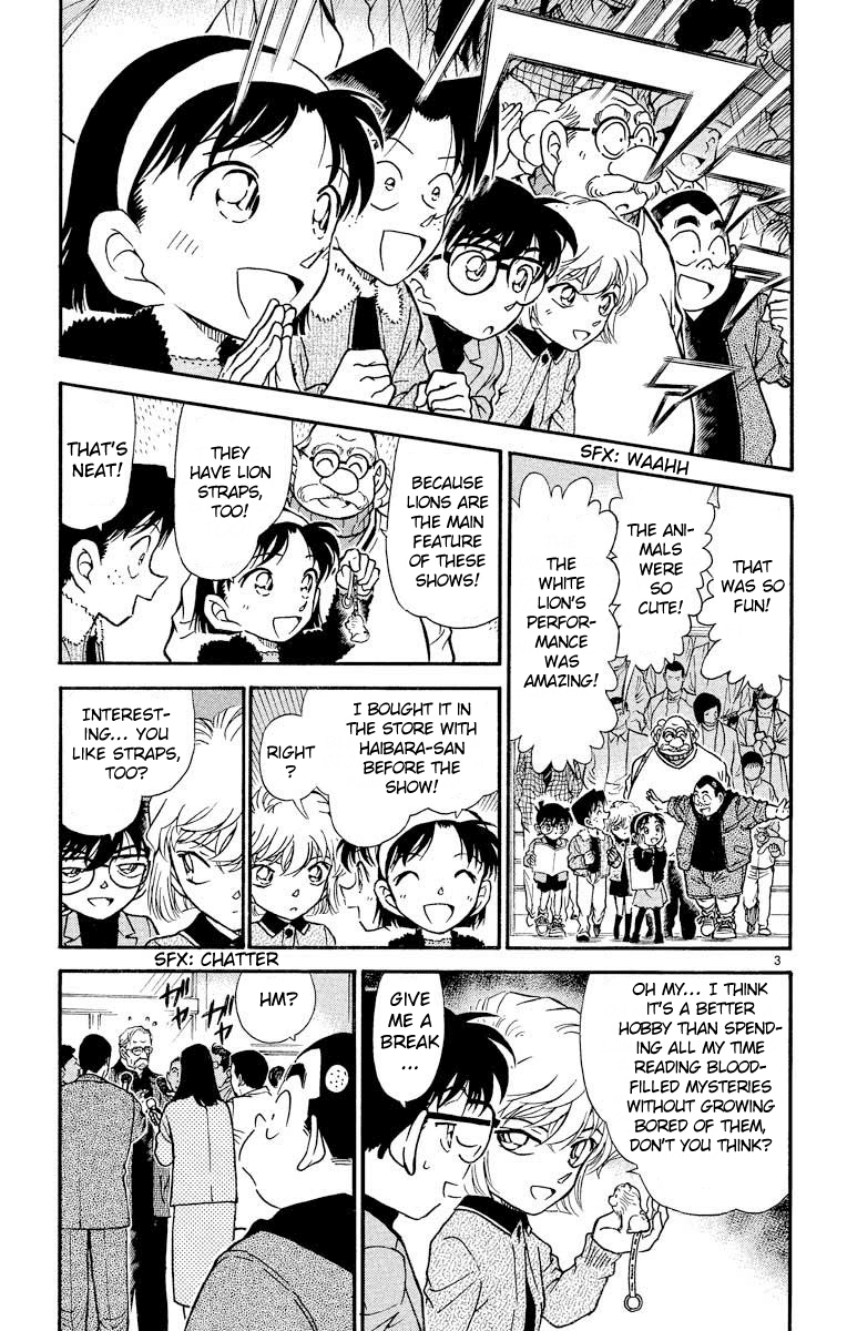 Detective Conan Chapter 325 page 4 - Chapter 325: The Lion's Lost Item