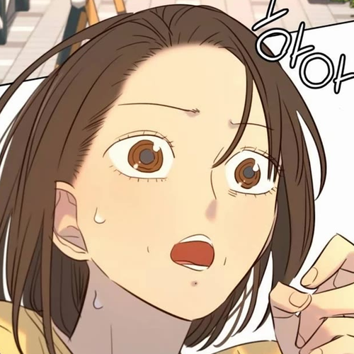 Everyone Loves Her Chapter 21 cover