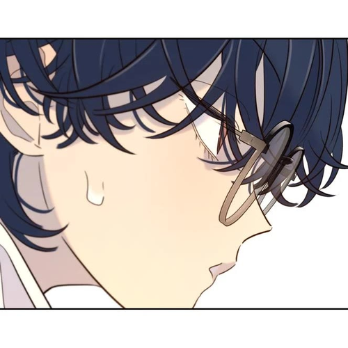 Everyone Loves Her Chapter 27 cover
