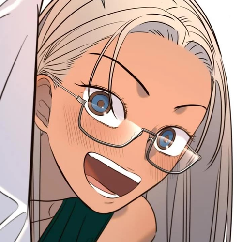 Everyone Loves Her Chapter 38 cover