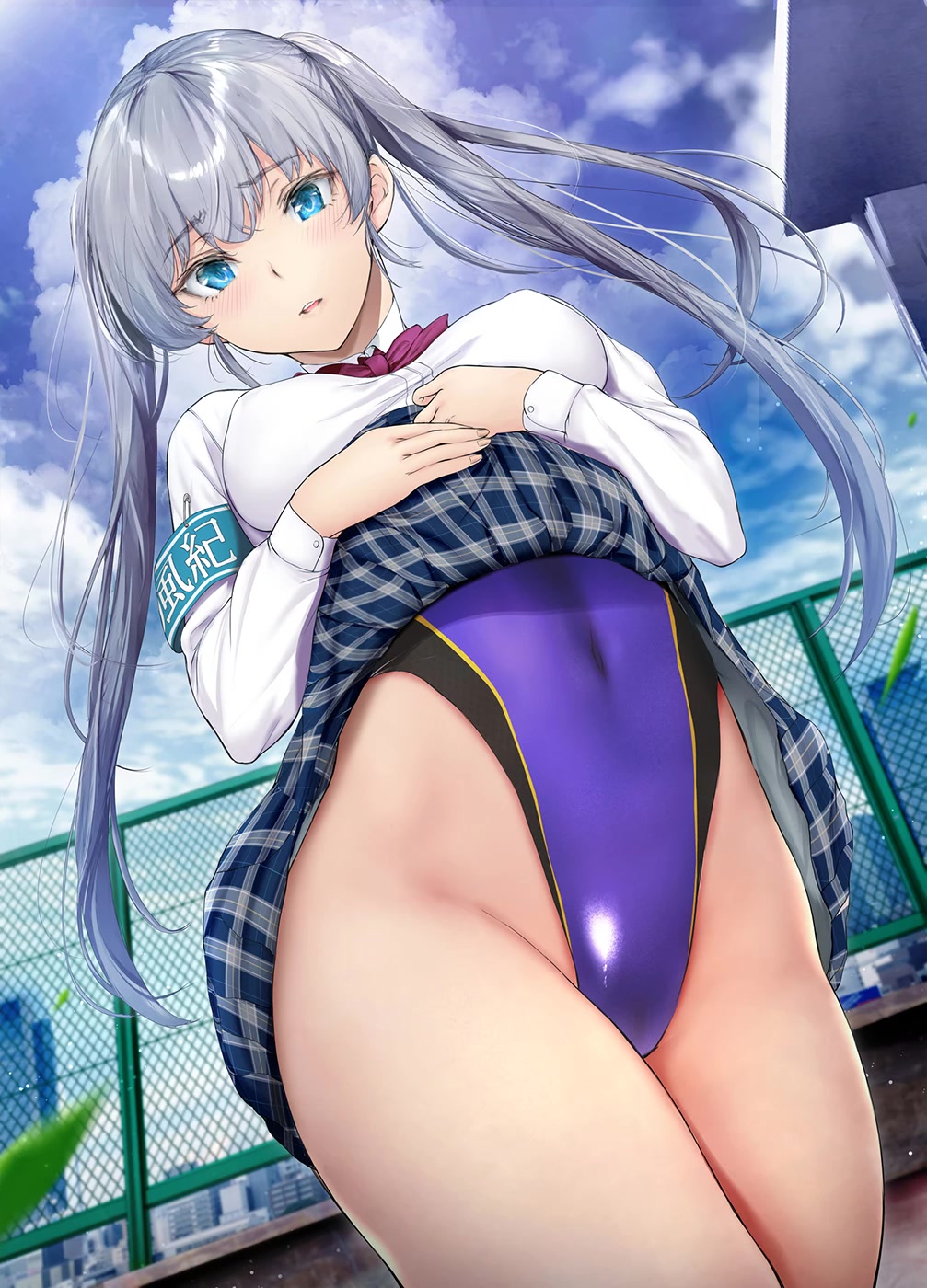 Kininaru Danshi ni ○○ suru On'nanoko. Chapter 58 page 2 - Chapter 58: A public morals committee member who gets swimming lessons from the boy she's interested in after school, but can't wait to see him and calls him up to the rooftop during a break to ask for his thoughts on her new swimsuit.
