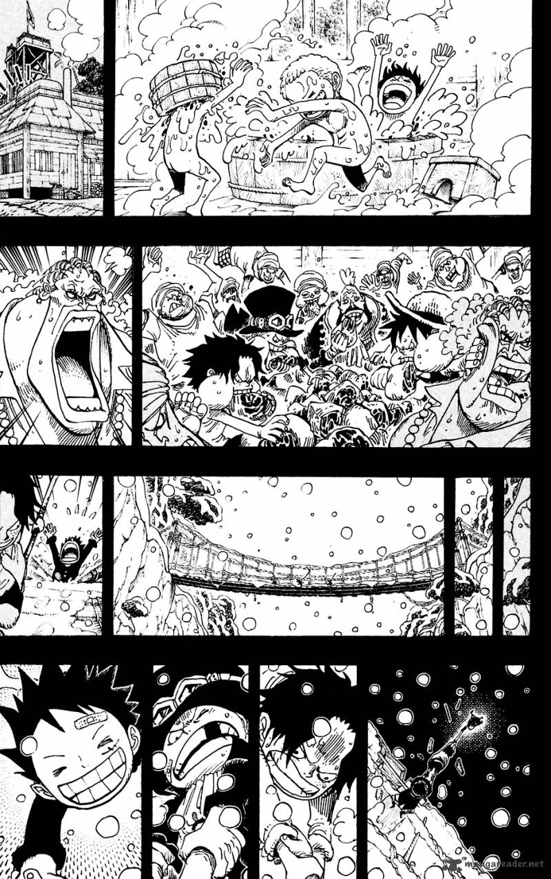 One Piece Chapter 585 page 24 - Chapter 585: Brothers' Sake Cups