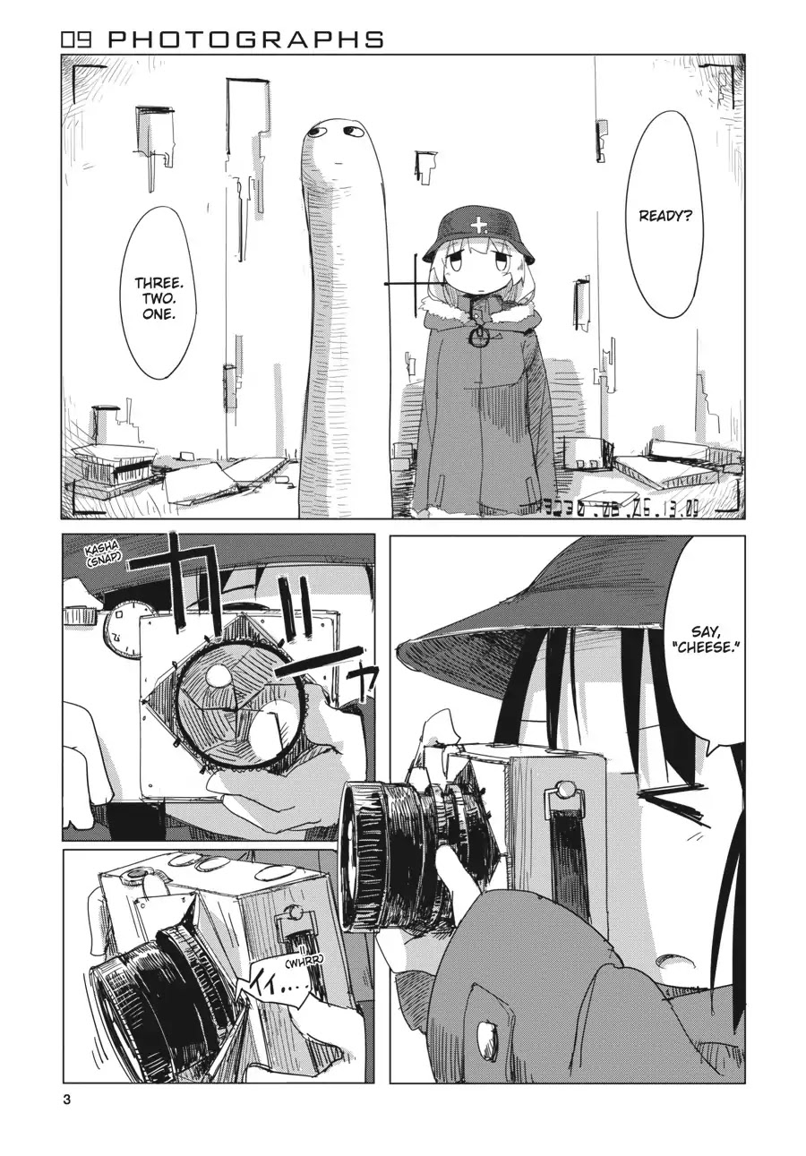 Shoujo Shuumatsu Ryokou Chapter 9 page 4 - Chapter 9: Photographs