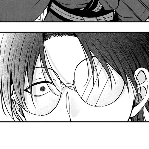 The Two Lovebirds Are Hiding Their Fangs: The Story of a Couple with a Crazy Gap Chapter 3 cover