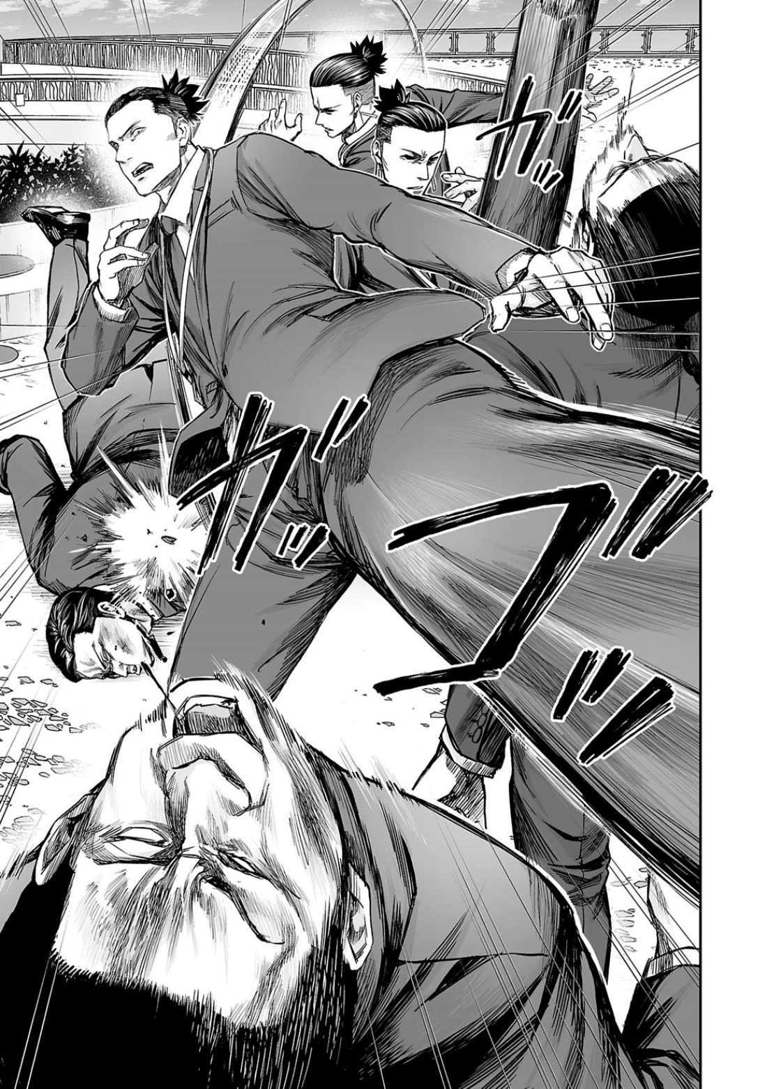 TSUYOSHI Chapter 331 page 10 - Chapter 331: Deck Brawl