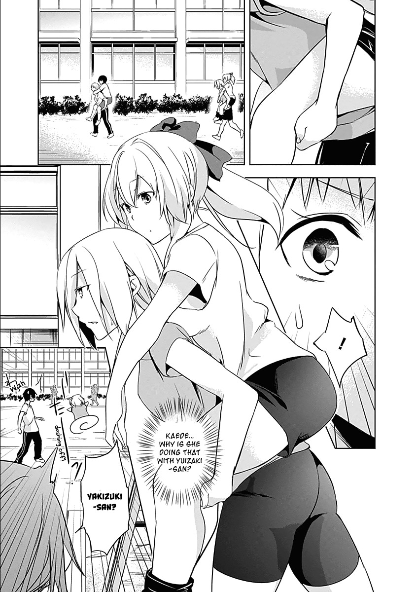Yuizaki-san ha Nageru! Chapter 20 page 10 - Chapter 20: Yuizaki-san Goes Piggyback.
